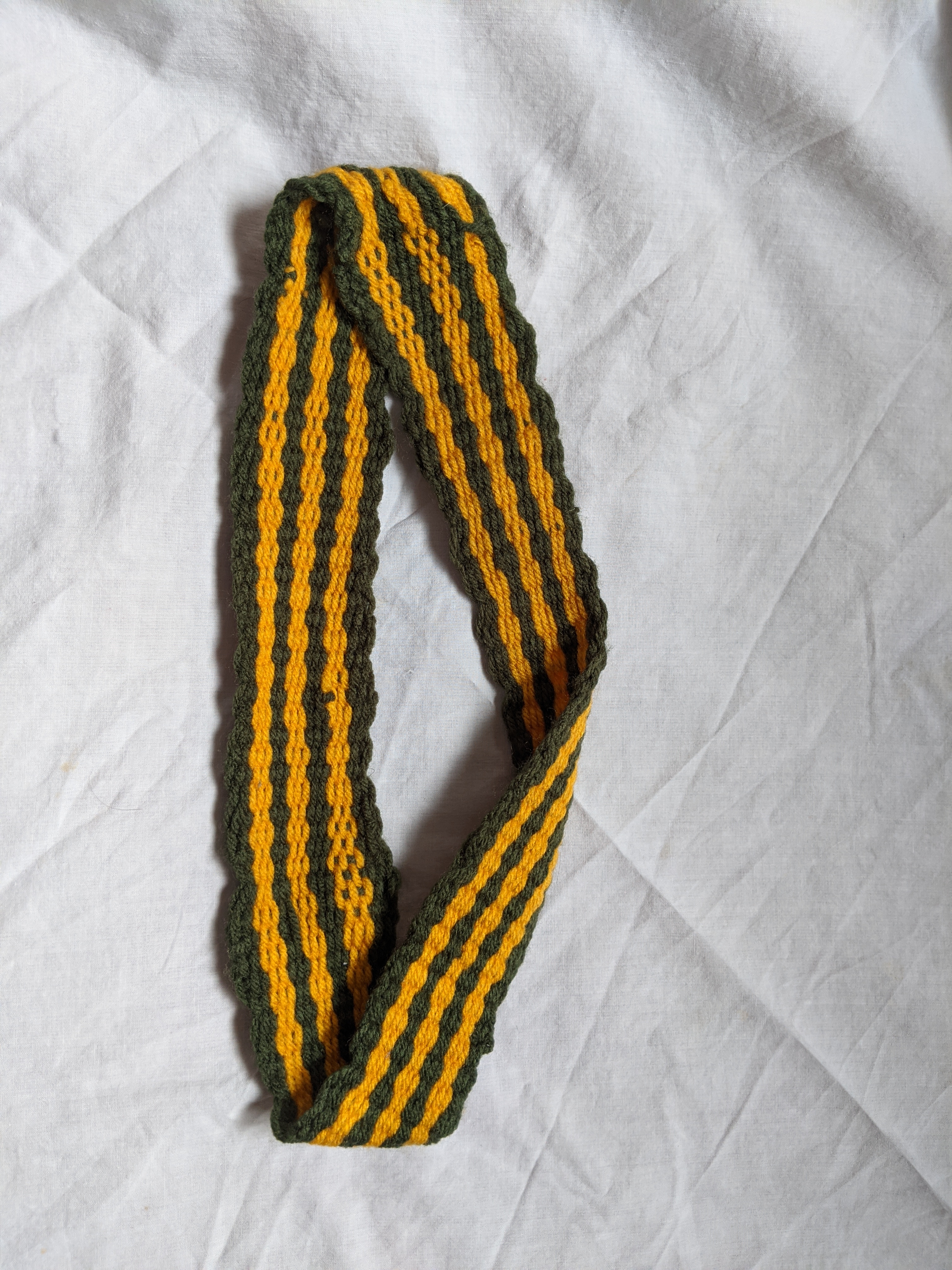 The completed möbius loop